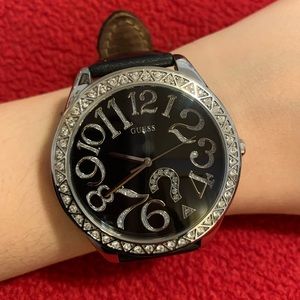 Guess: Wrist Watch